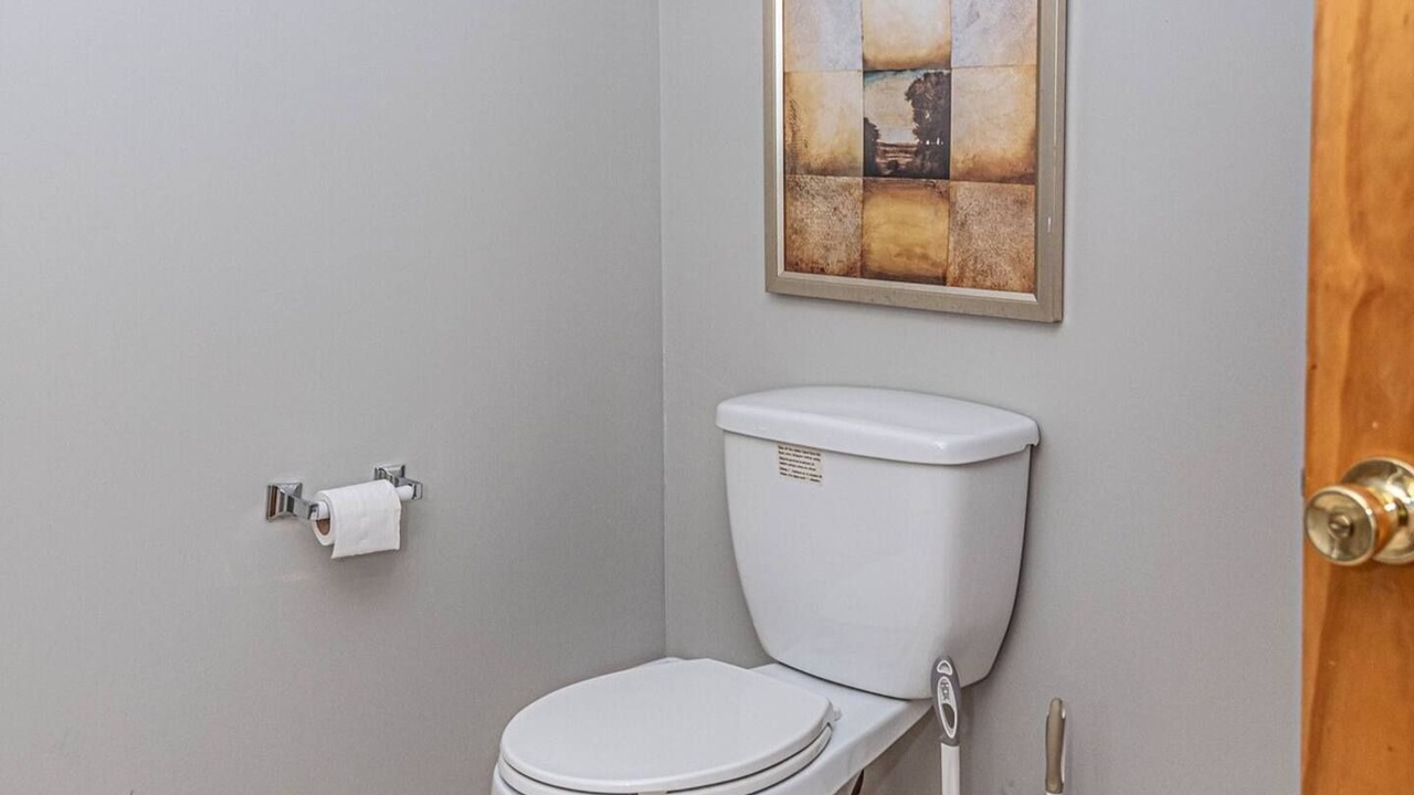 Photo of Bathroom in Briar Crest Woods