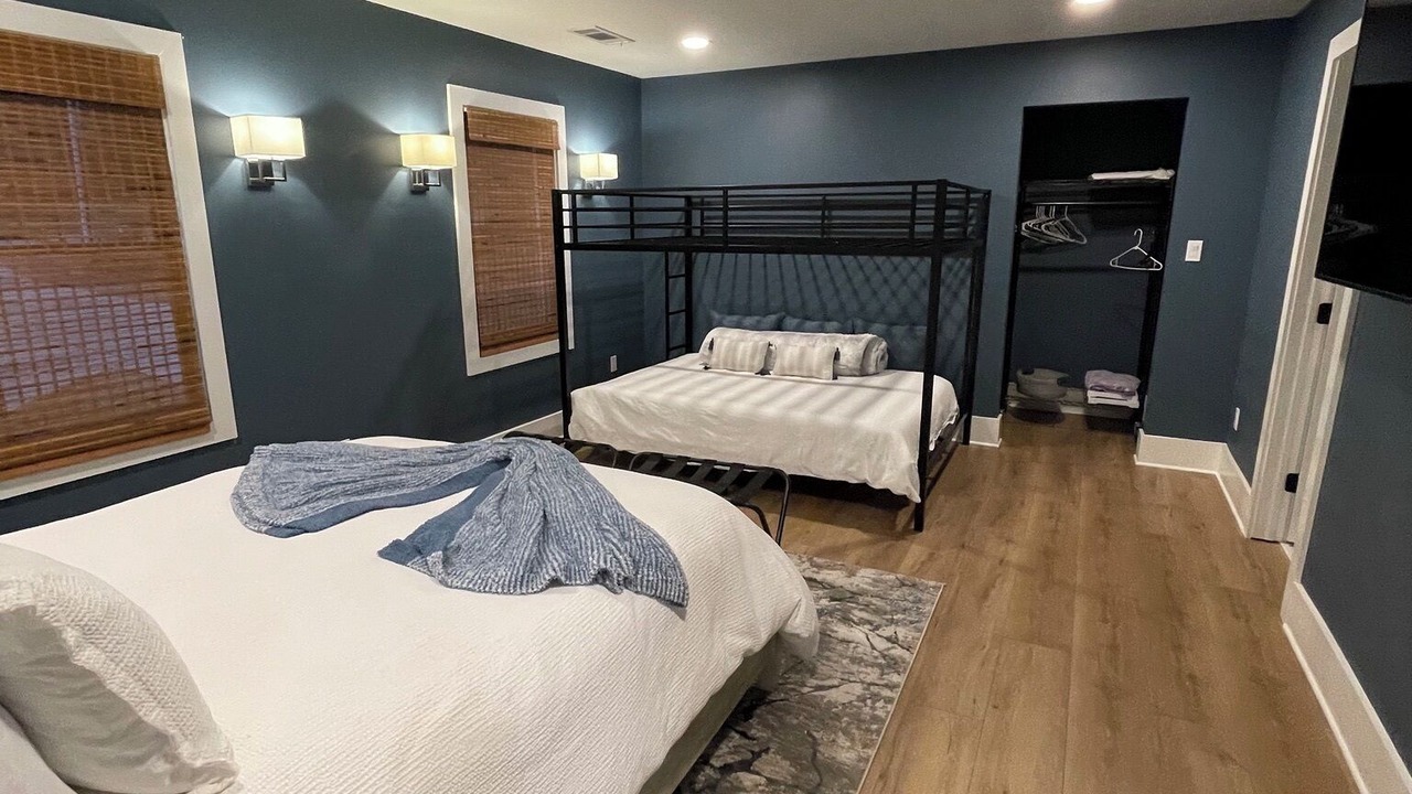 Photo of Bedroom in Roswell