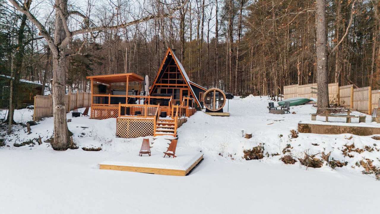Photo of Outdoor in Hancock