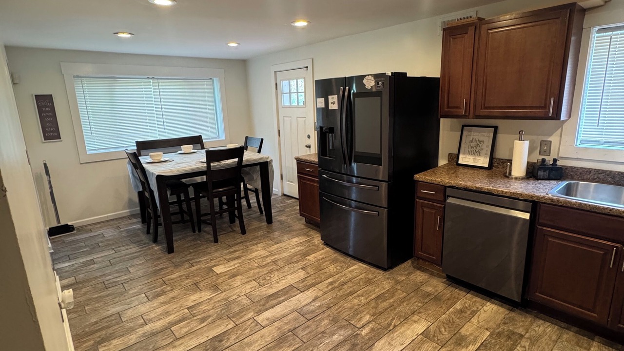 Photo of Kitchen in Forest Hills