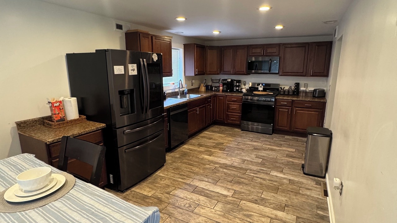 Photo of Kitchen in Forest Hills