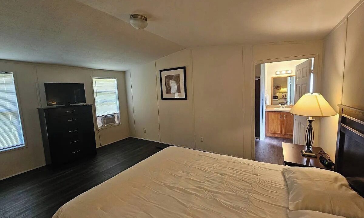 Photo of Bedroom in Voth