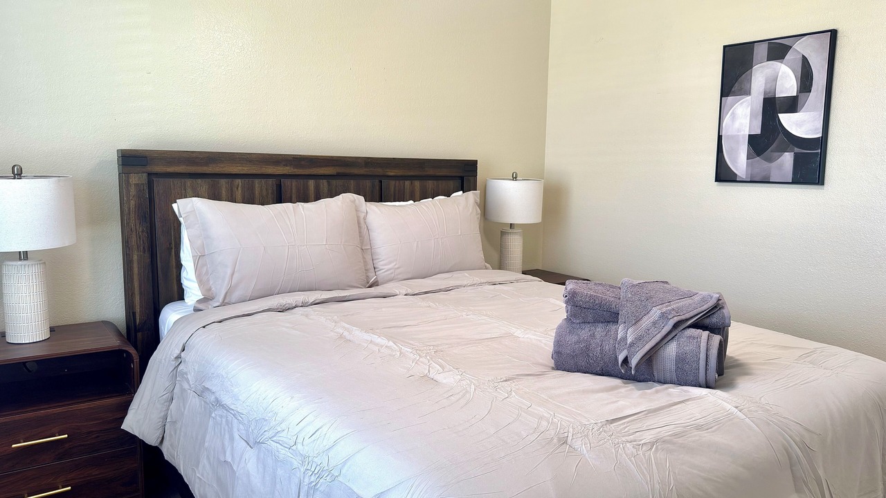 Photo of Bedroom in Hanford