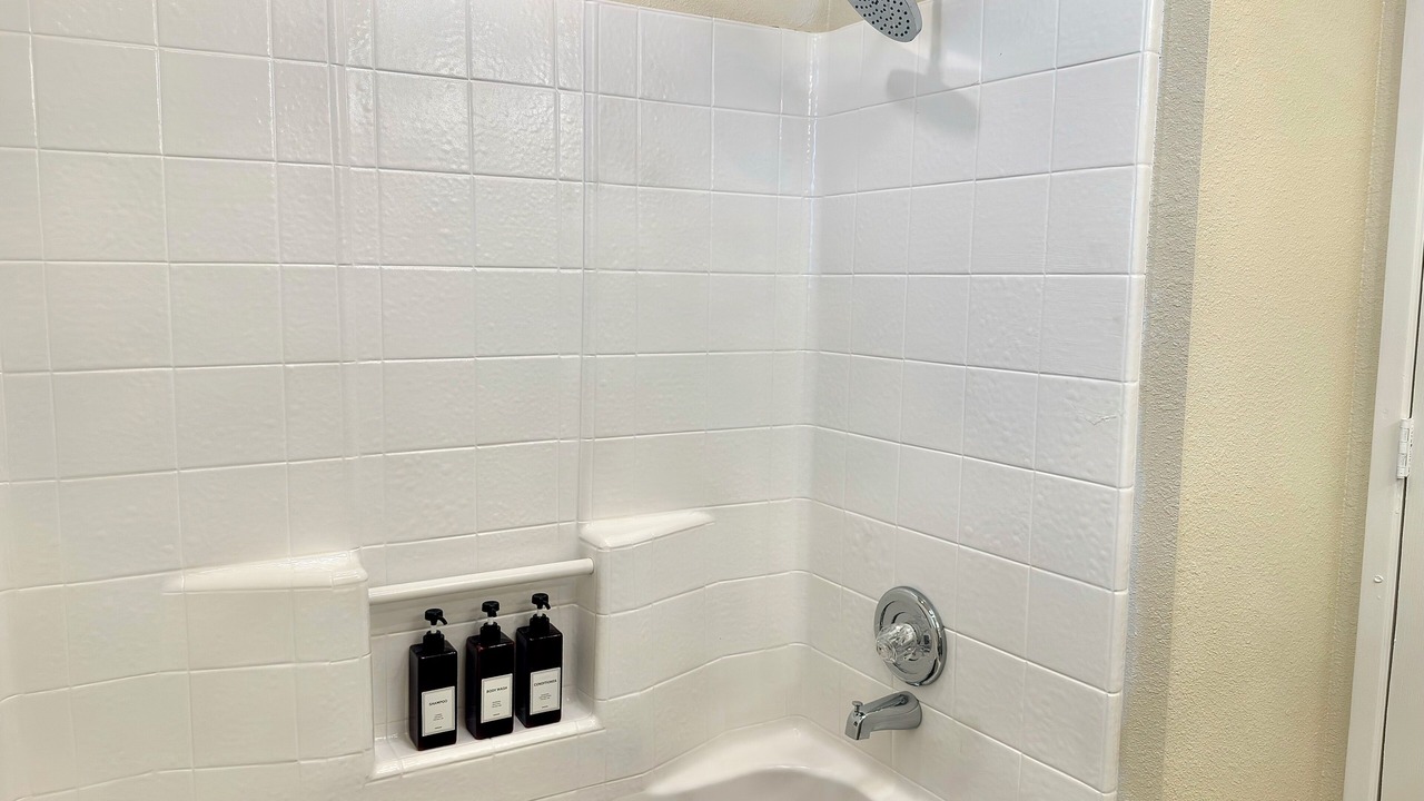 Photo of Bathroom in Hanford