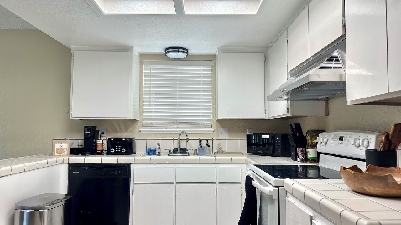 Photo of Kitchen in Hanford