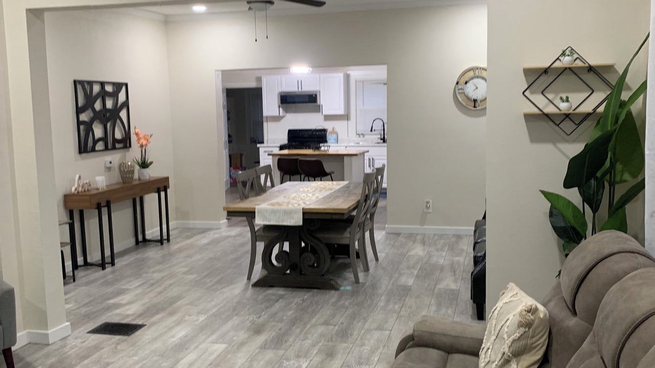 Photo of Livingroom in Rochester