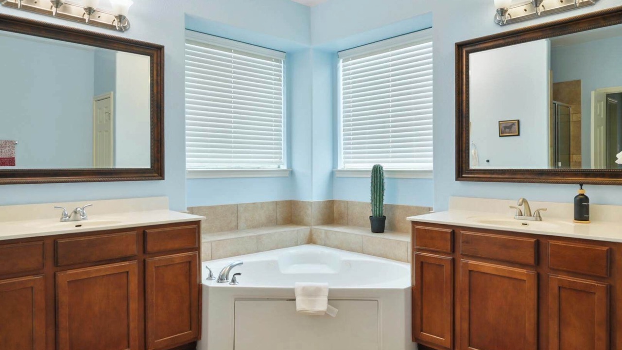 Photo of Bathroom in Pflugerville