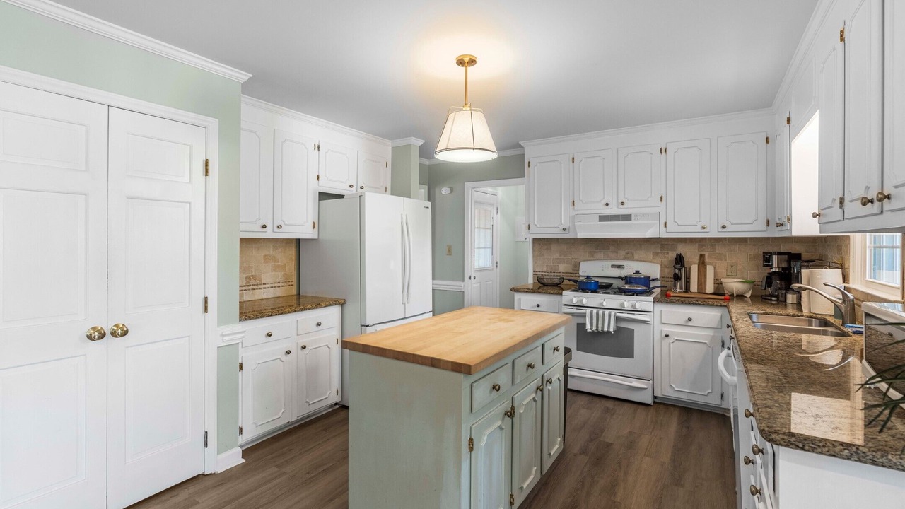 Photo of Kitchen in Southwest Raleigh