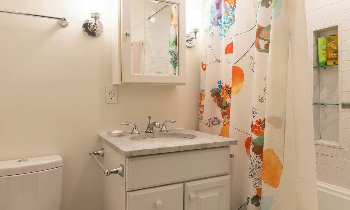 Photo of Bathroom in Boerum Hill