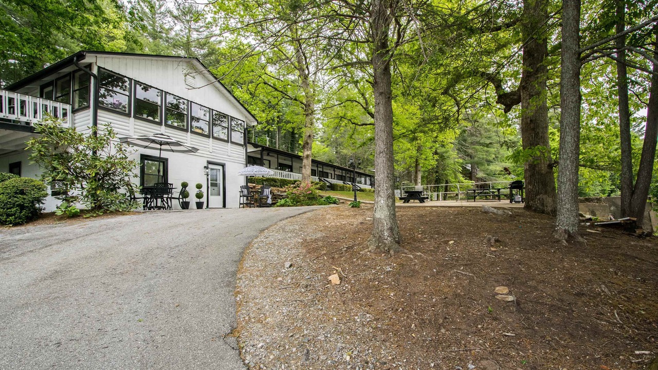 Photo of Outdoor in Flat Rock