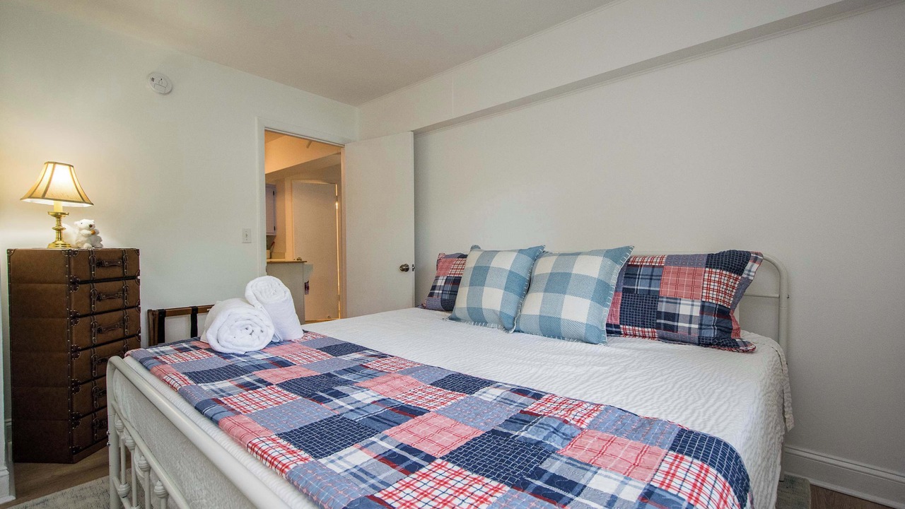 Photo of Bedroom in Flat Rock