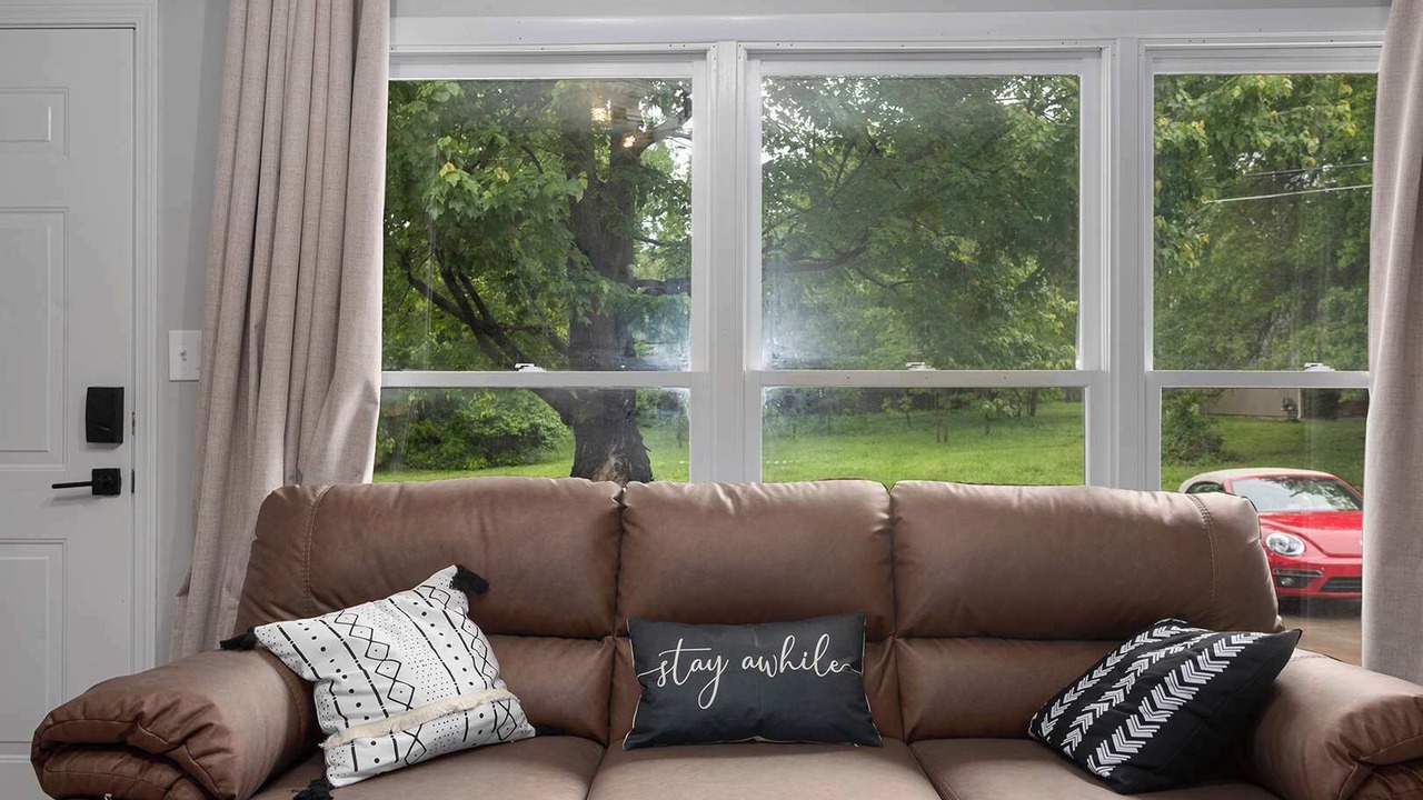Photo of Livingroom in Lee's Summit
