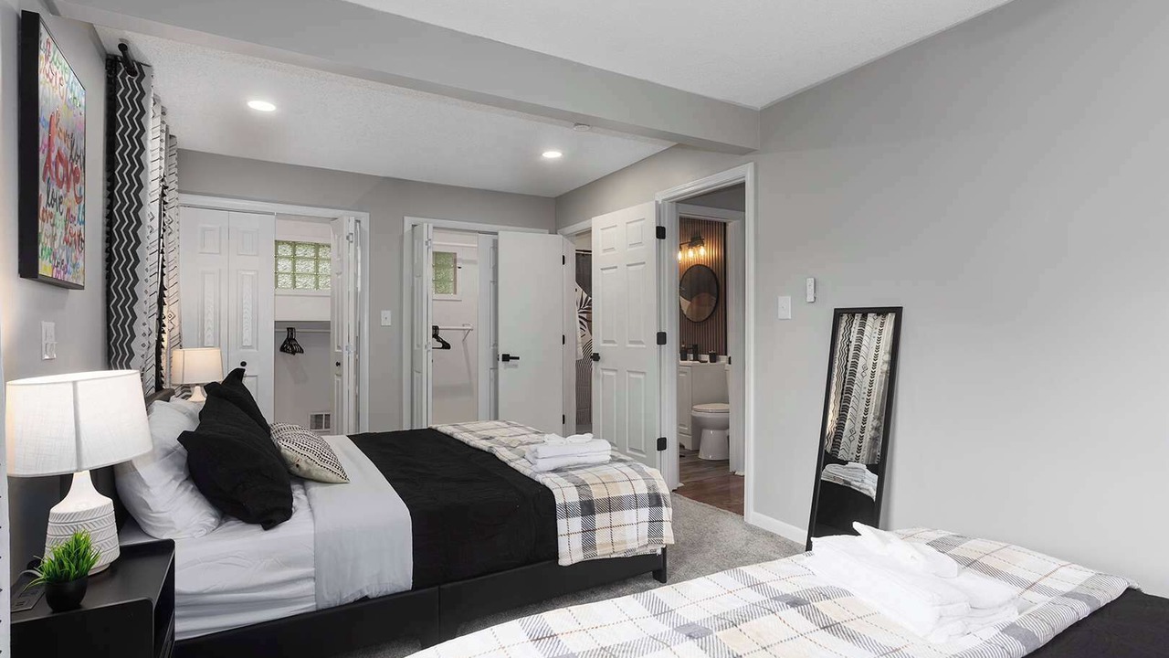 Photo of Bedroom in Lee's Summit