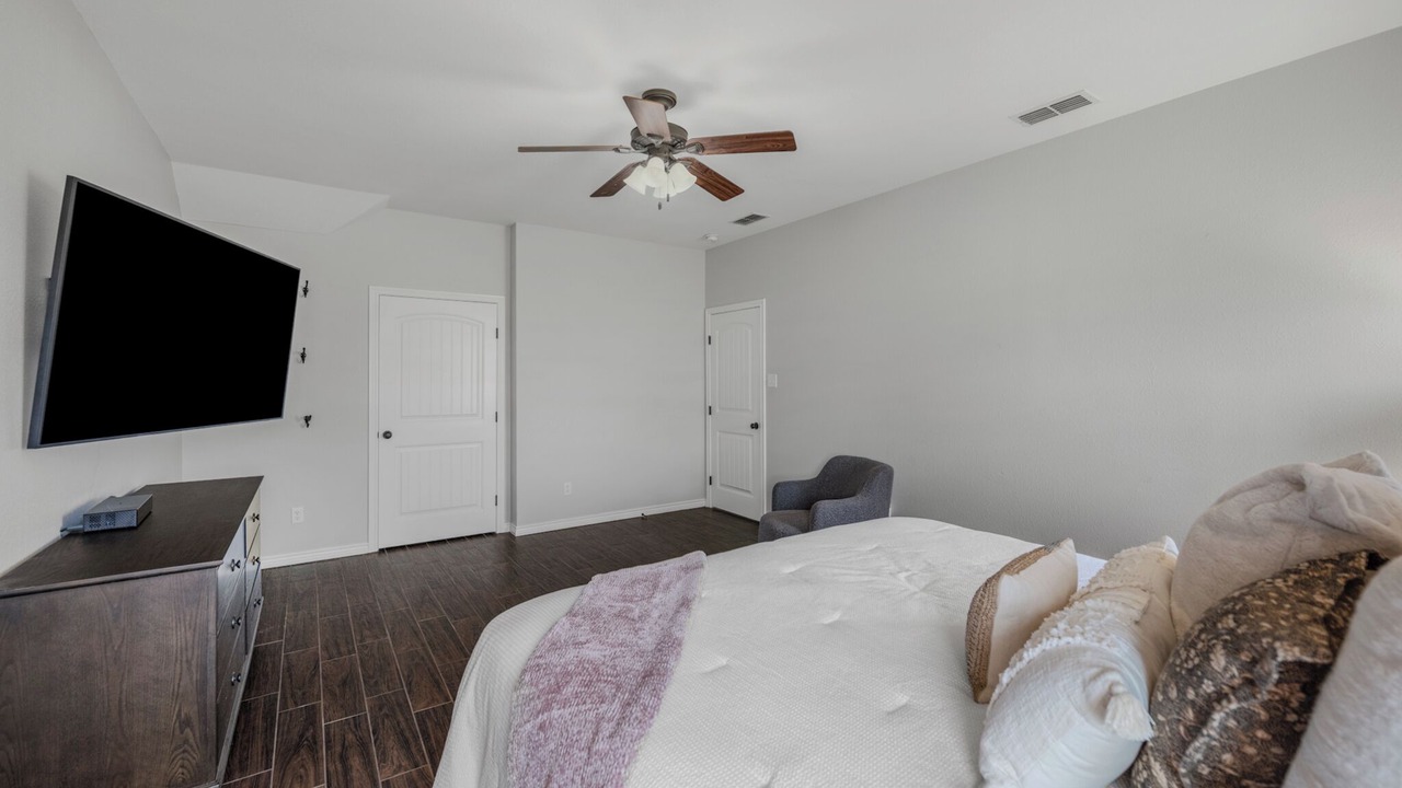 Photo of Bedroom in Morgan Mill