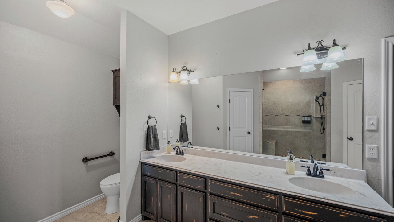 Photo of Bathroom in Morgan Mill