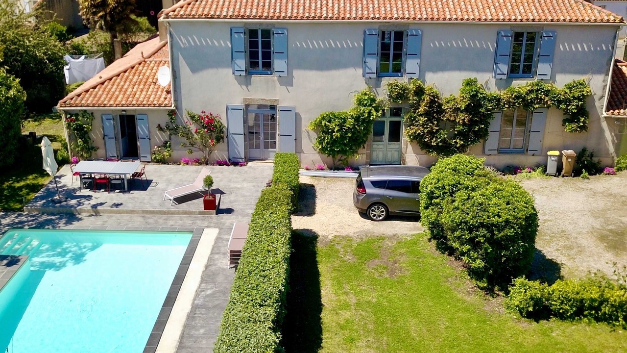 Photo of Outdoor in Avrille