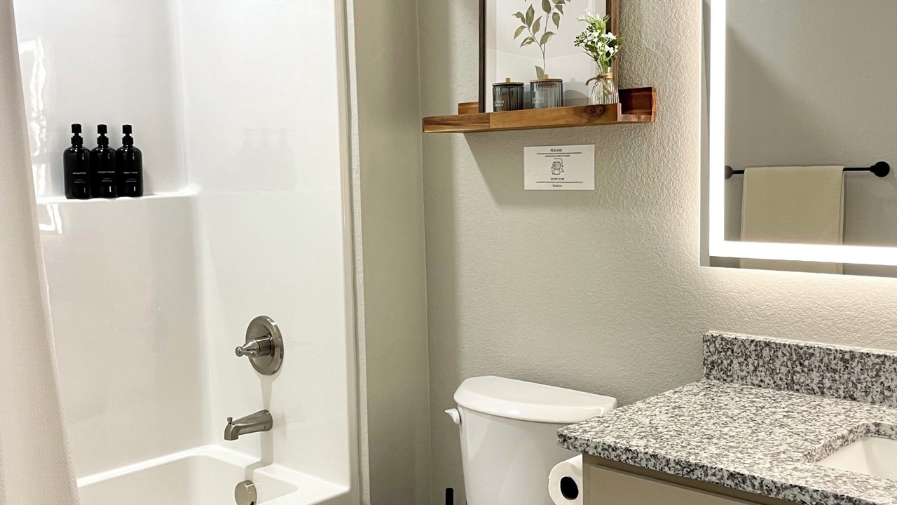 Photo of Bathroom in Fort Smith