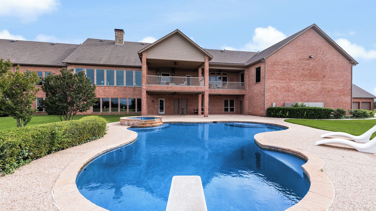 Photo of Outdoor in Denton