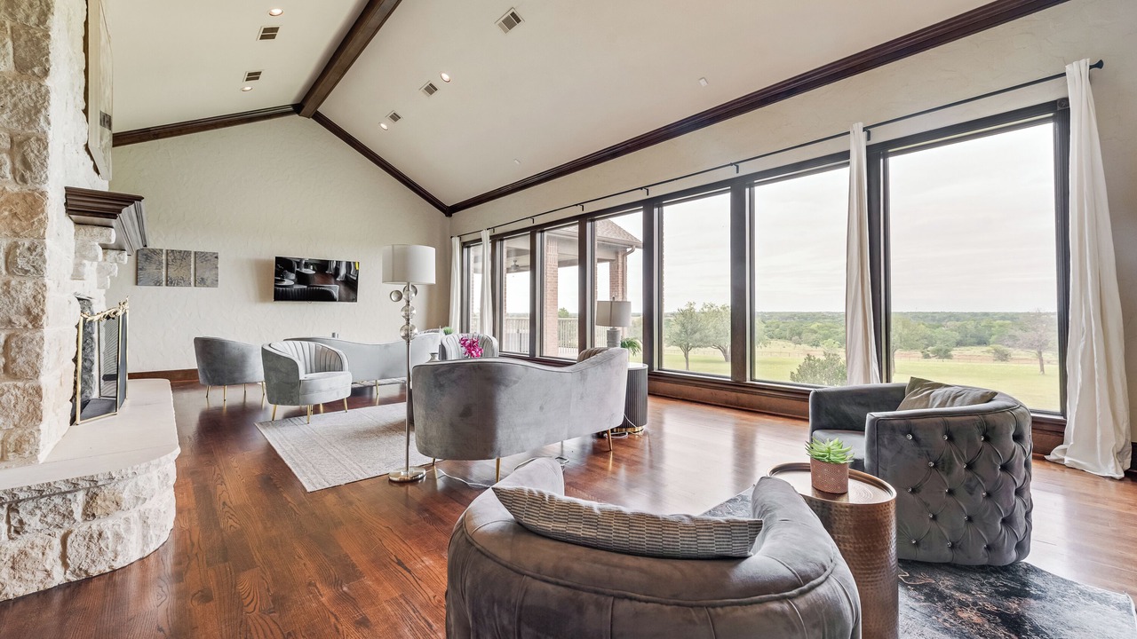 Photo of Livingroom in Denton