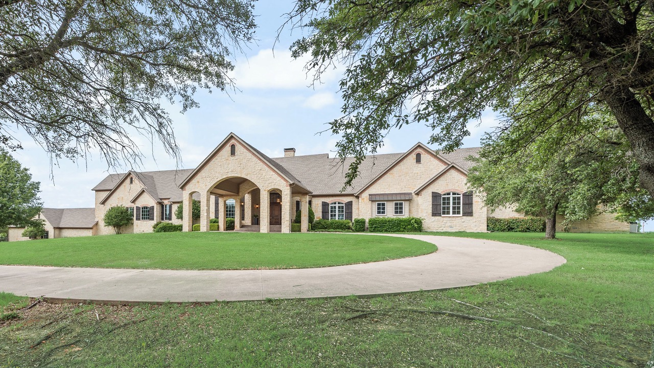 Photo of Outdoor in Denton