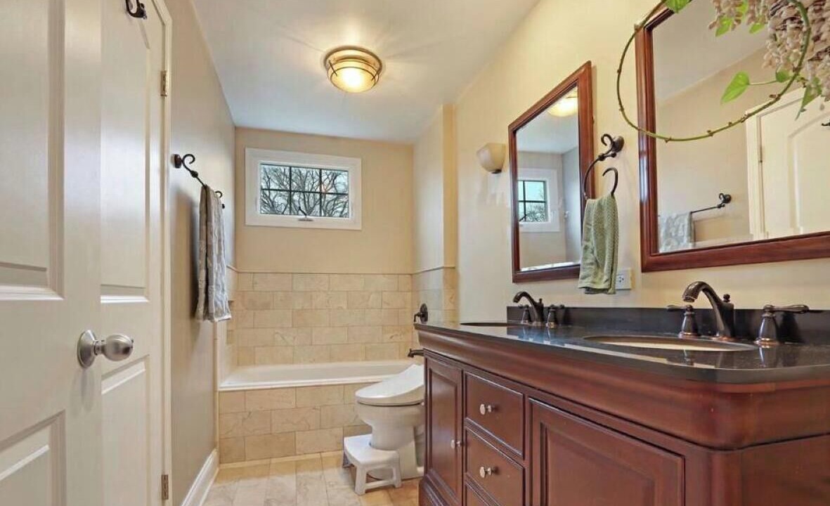 Photo of Bathroom in Carol Stream