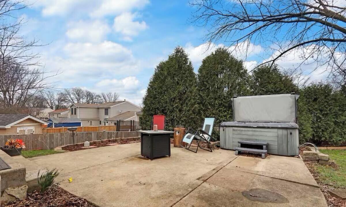 Photo of Patio Balcony in Carol Stream