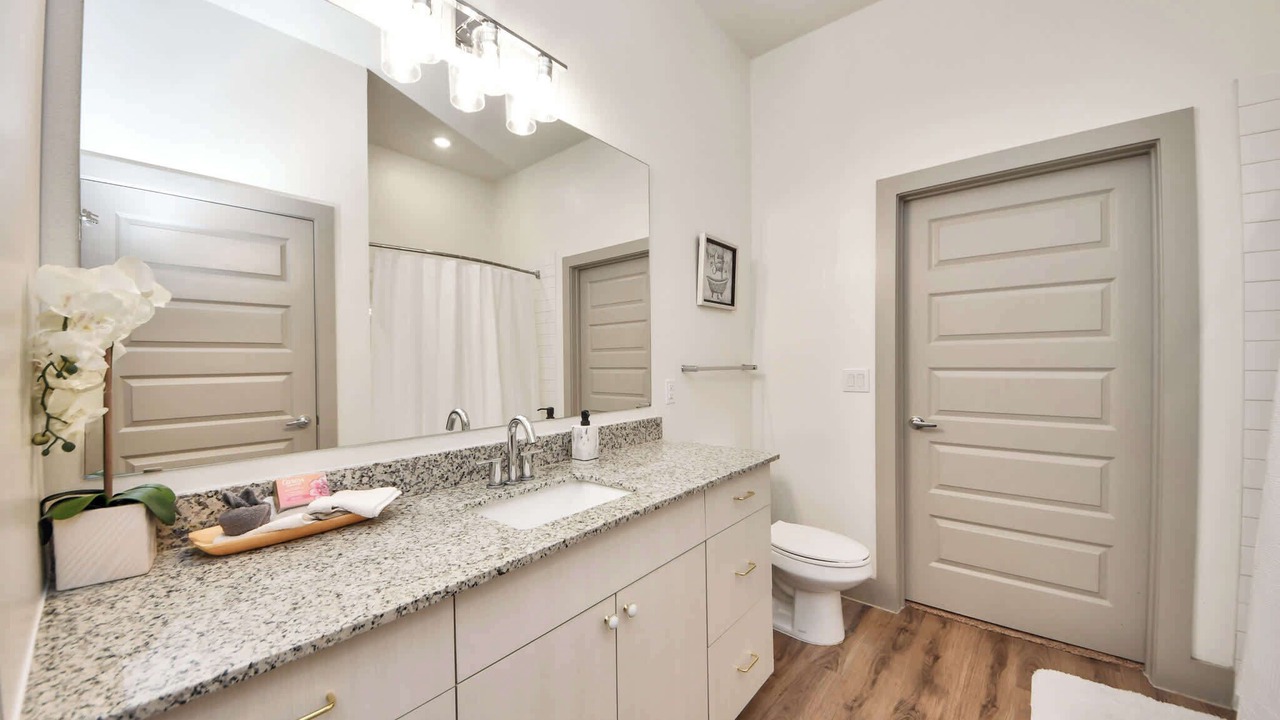 Photo of Bathroom in Addicks