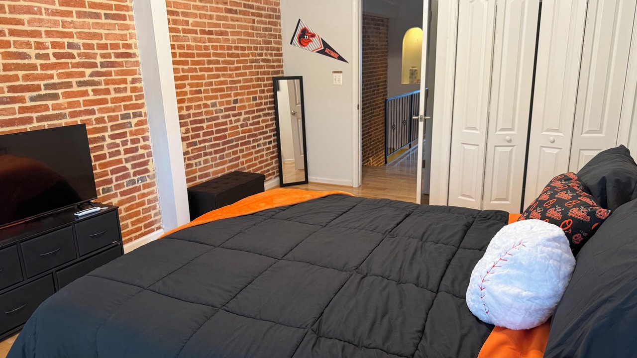 Photo of Bedroom in Downtown Baltimore