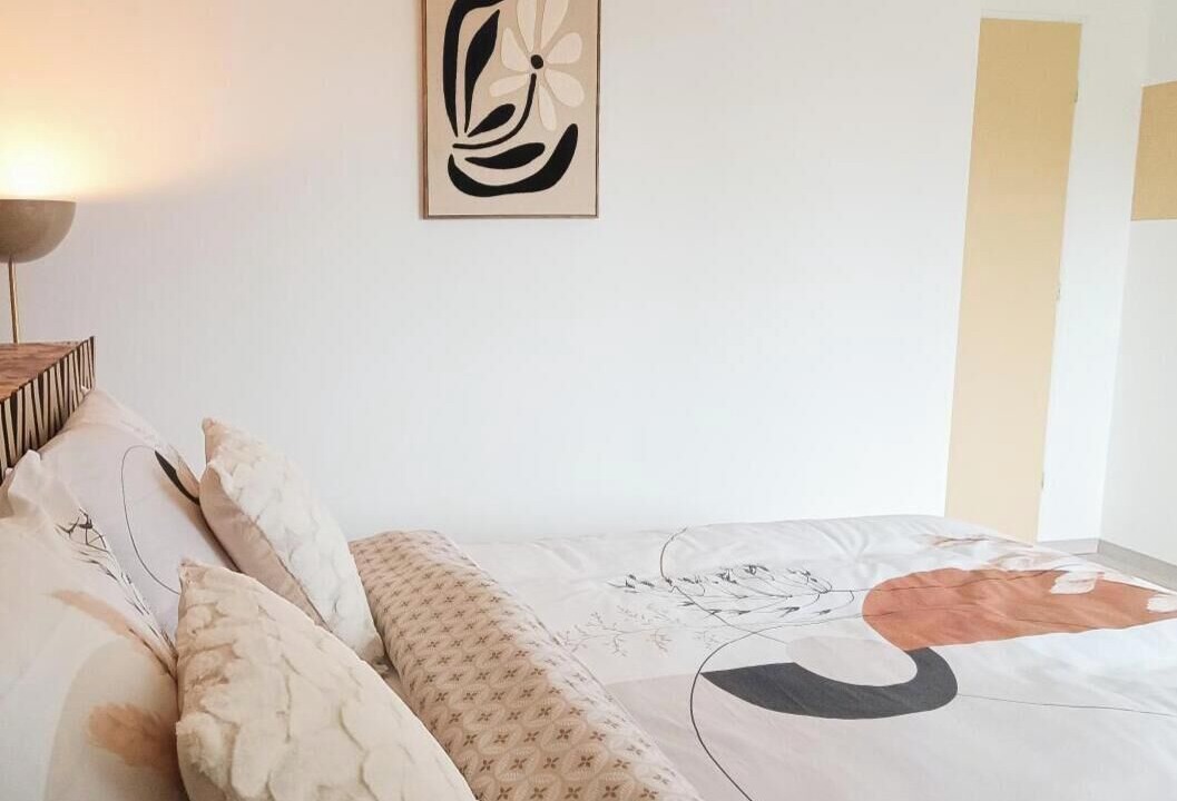 Photo of Bedroom in Degagnac