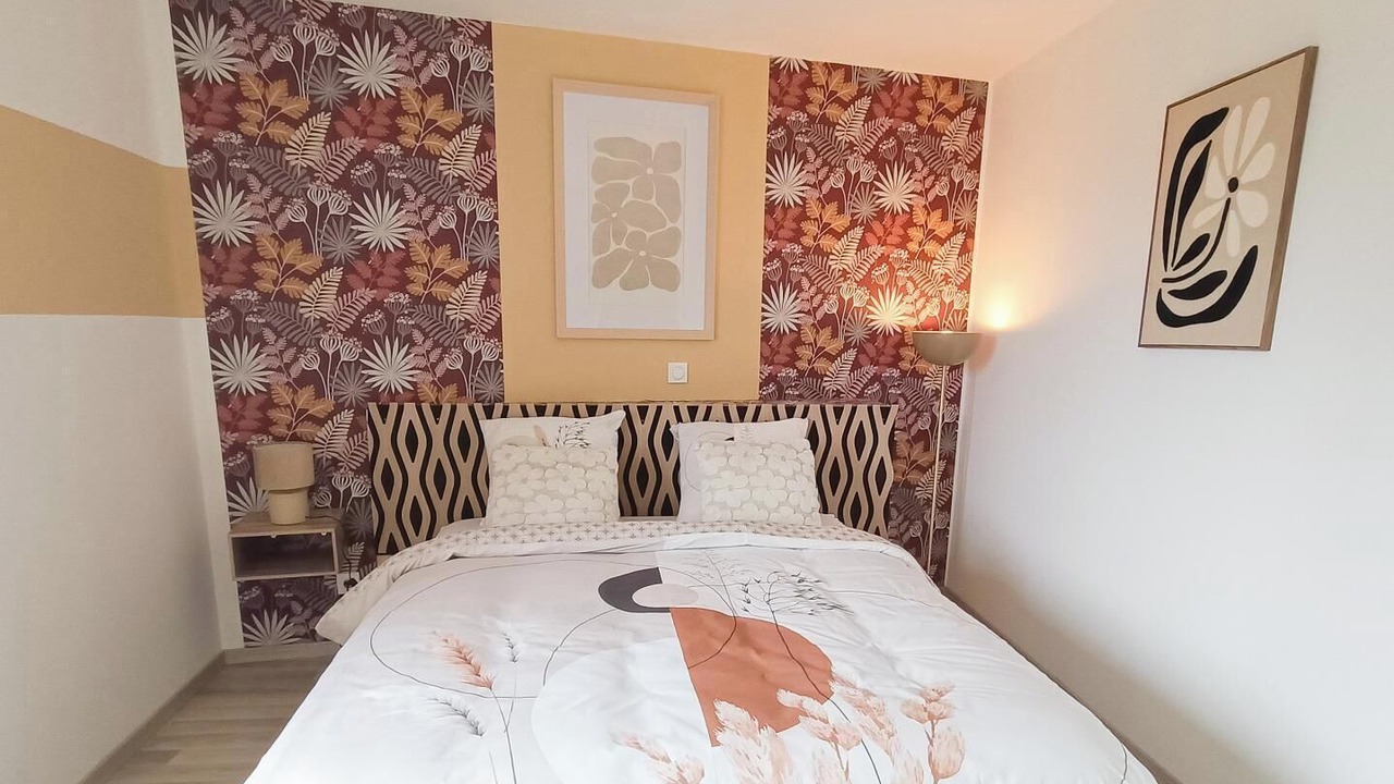 Photo of Bedroom in Degagnac