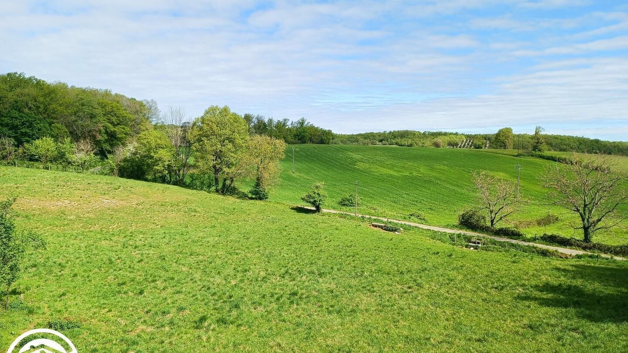 Photo of Others in Degagnac