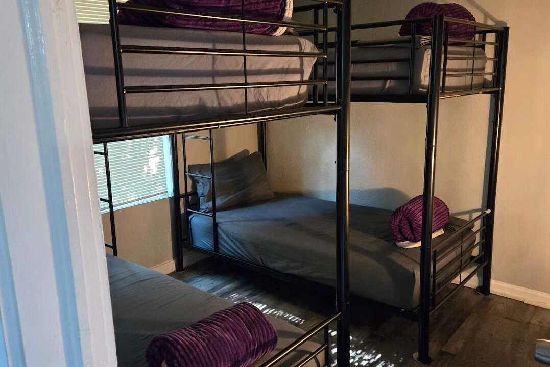 Photo of Bedroom in Central Arlington