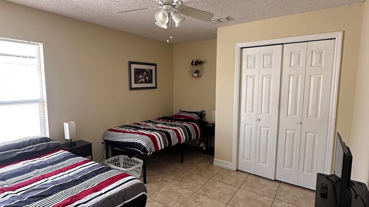 Photo of Bedroom in Poinciana