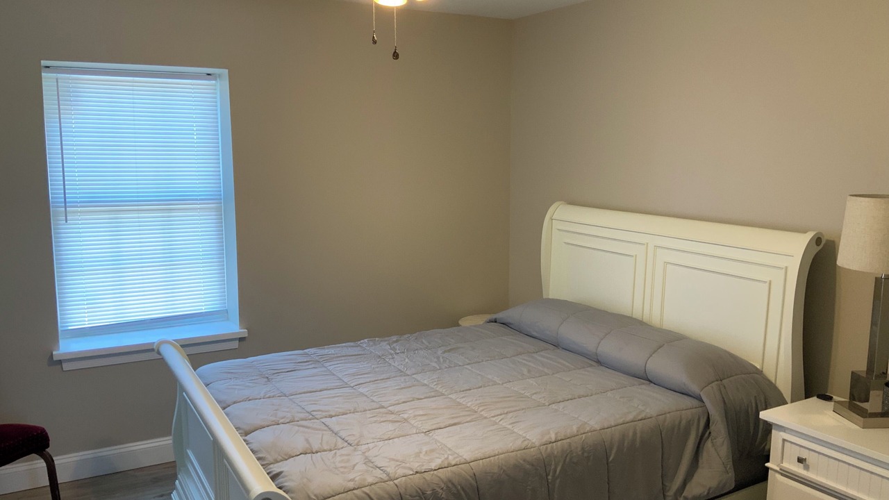 Photo of Bedroom in Goldman