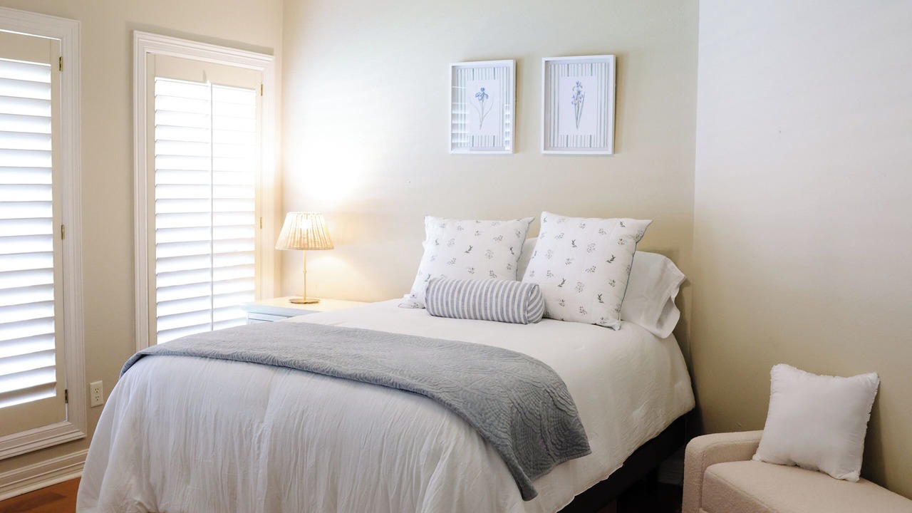Photo of Bedroom in Williams Creek
