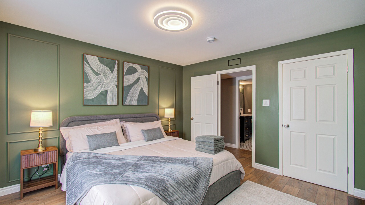 Photo of Bedroom in South Main