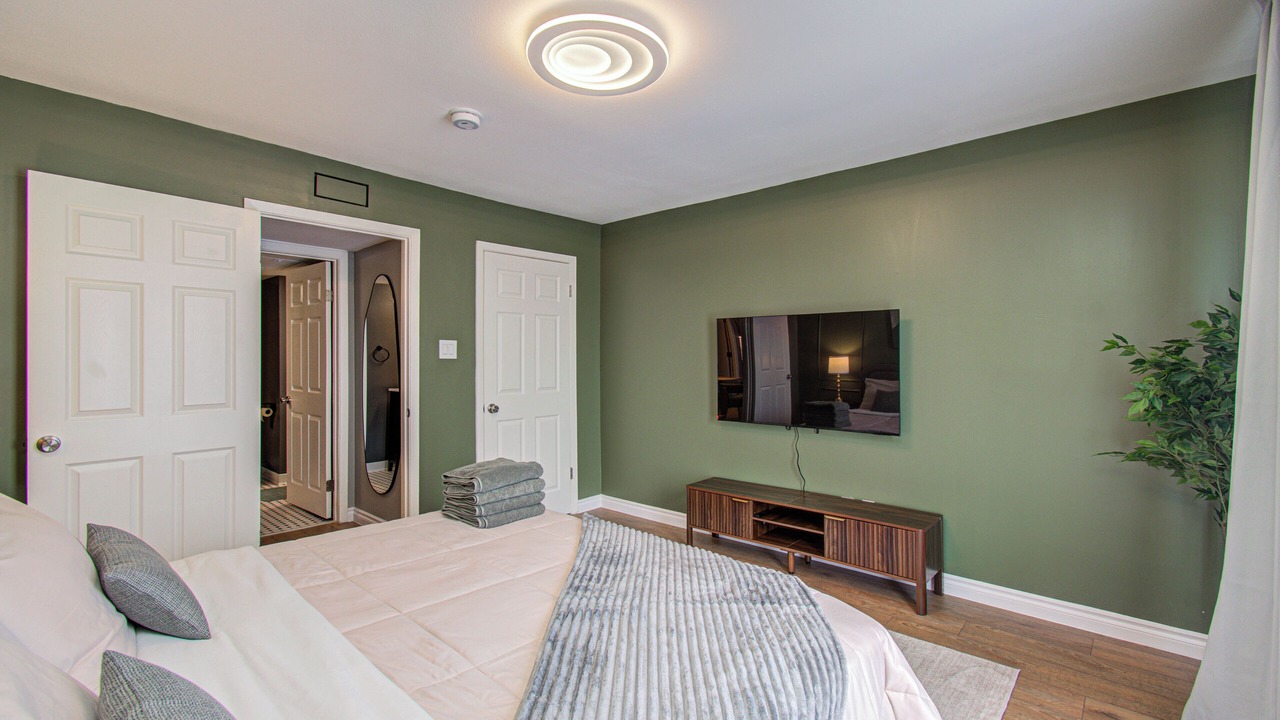 Photo of Bedroom in South Main