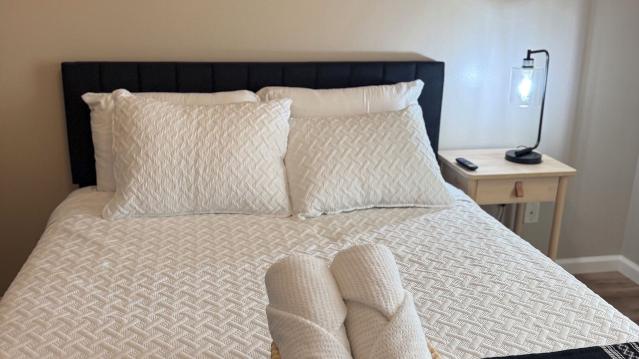 Photo of Bedroom in Urbana