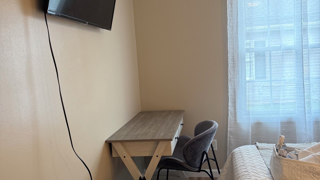 Photo of Bedroom in Urbana
