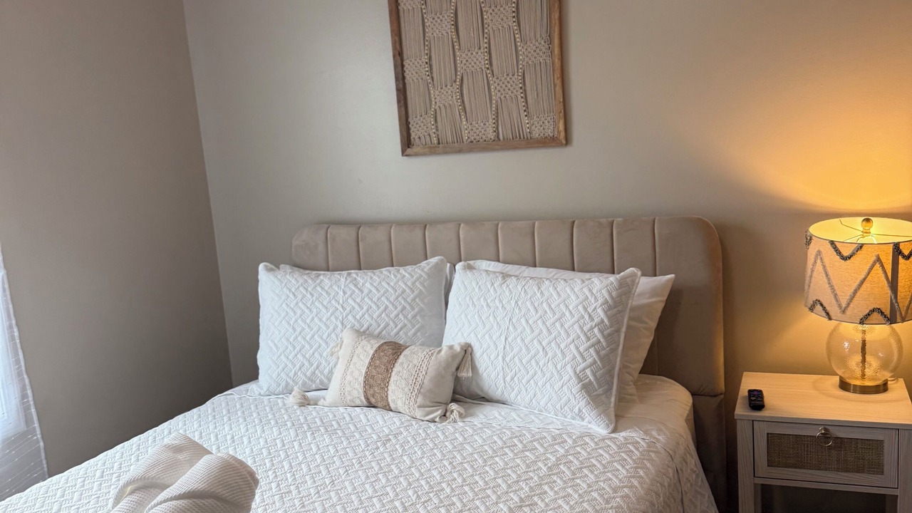 Photo of Bedroom in Urbana