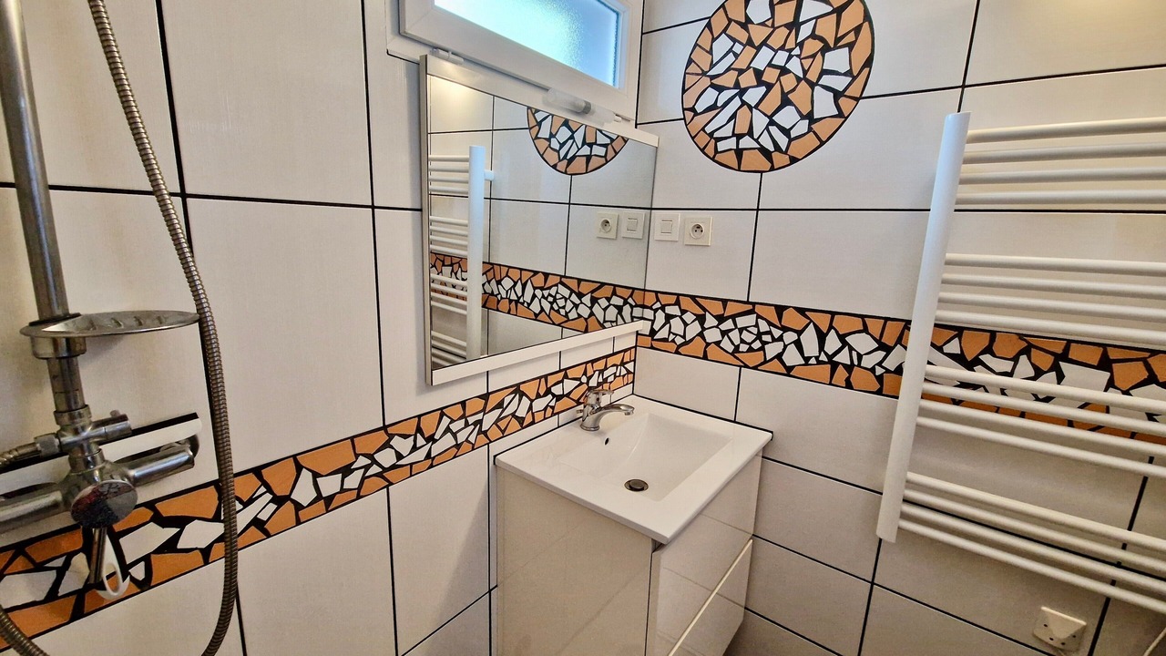 Photo of Bathroom in Vieille-Brioude
