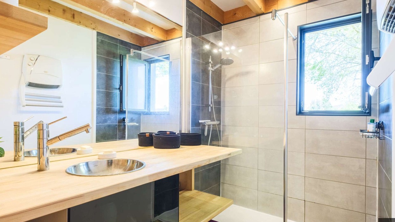 Photo of Bathroom in Gastes