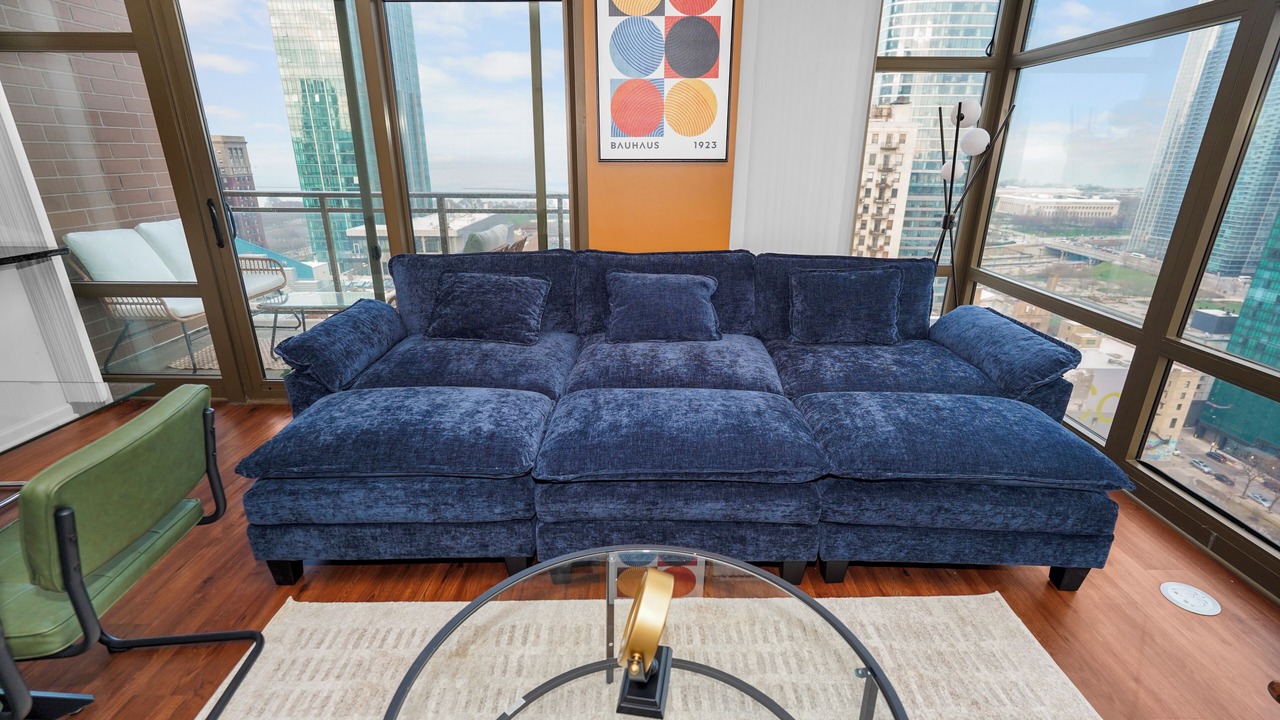 Photo of Livingroom in The Loop