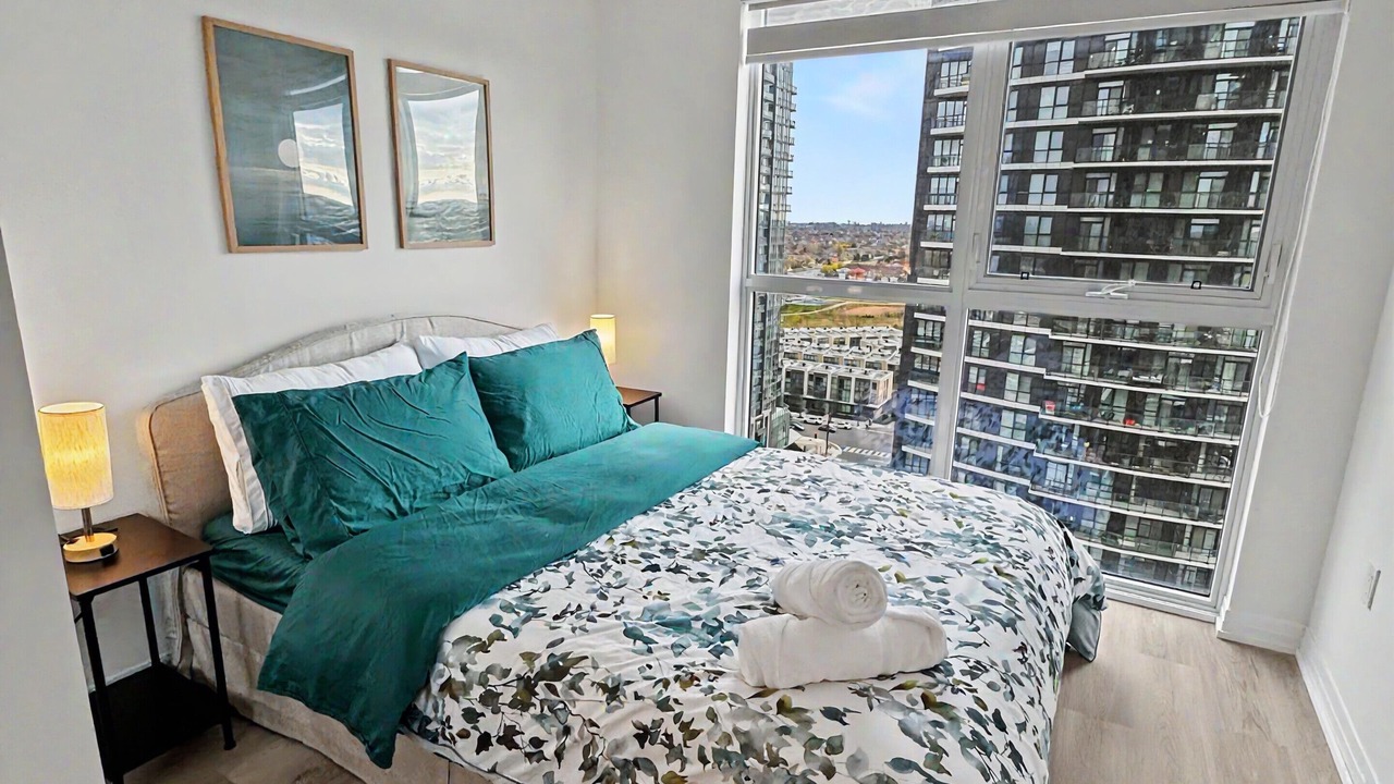 Photo of Bedroom in Hurontario