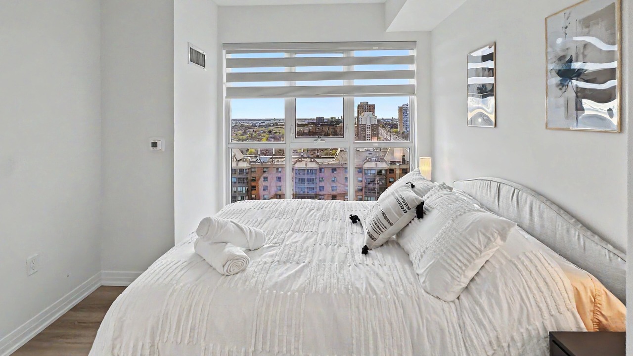 Photo of Bedroom in Hurontario