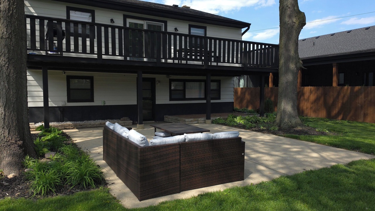 Photo of Patio Balcony in Bensenville