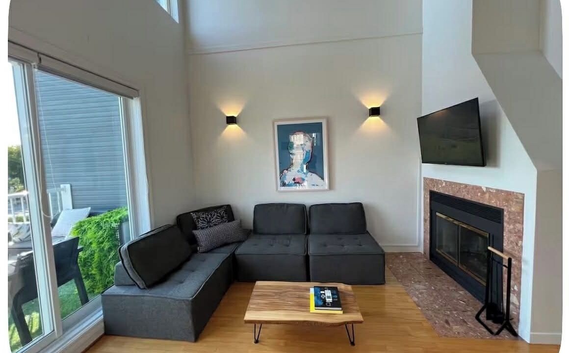 Photo of Livingroom in Magog
