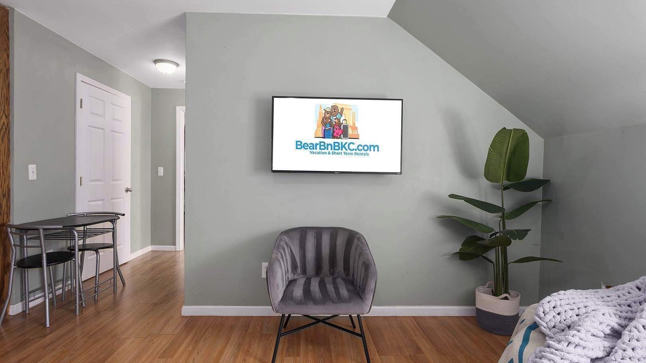 Photo of Livingroom in Hanover Place