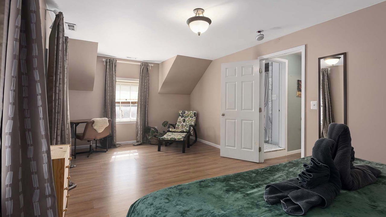 Photo of Bedroom in Hanover Place