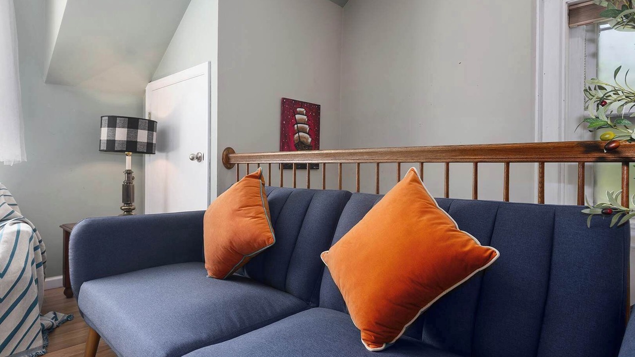 Photo of Livingroom in Hanover Place